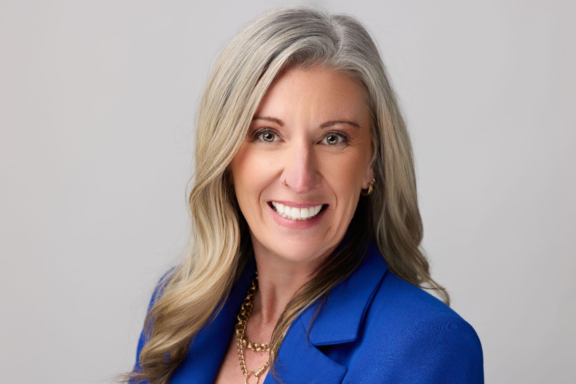 carousel-hero-element image-10